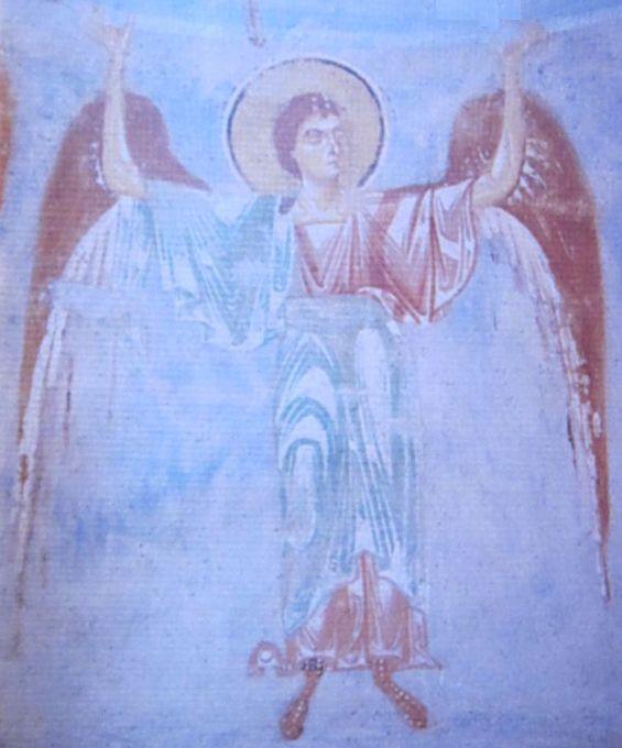 Ангел. Церковь святого Георгия в Старой Ладоге.  Фото Лимарева В.Н.